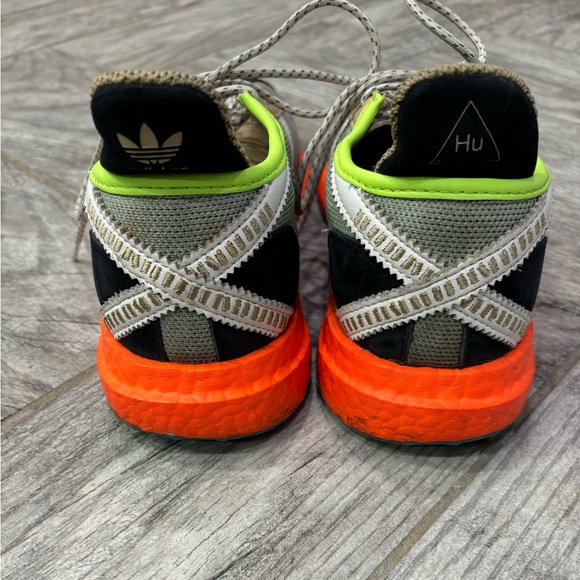 LAST CHANCE Adidas Tokio Solar Hu - Picture 4 of 7